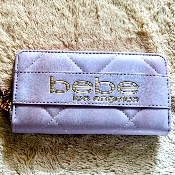 bebe Handbags - Bebe Lilac Wrislet